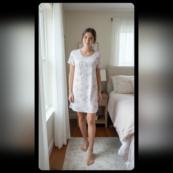 Rae Dunn Women's Pink Camouflage Sleep wear Soft - Picture 3 of 13